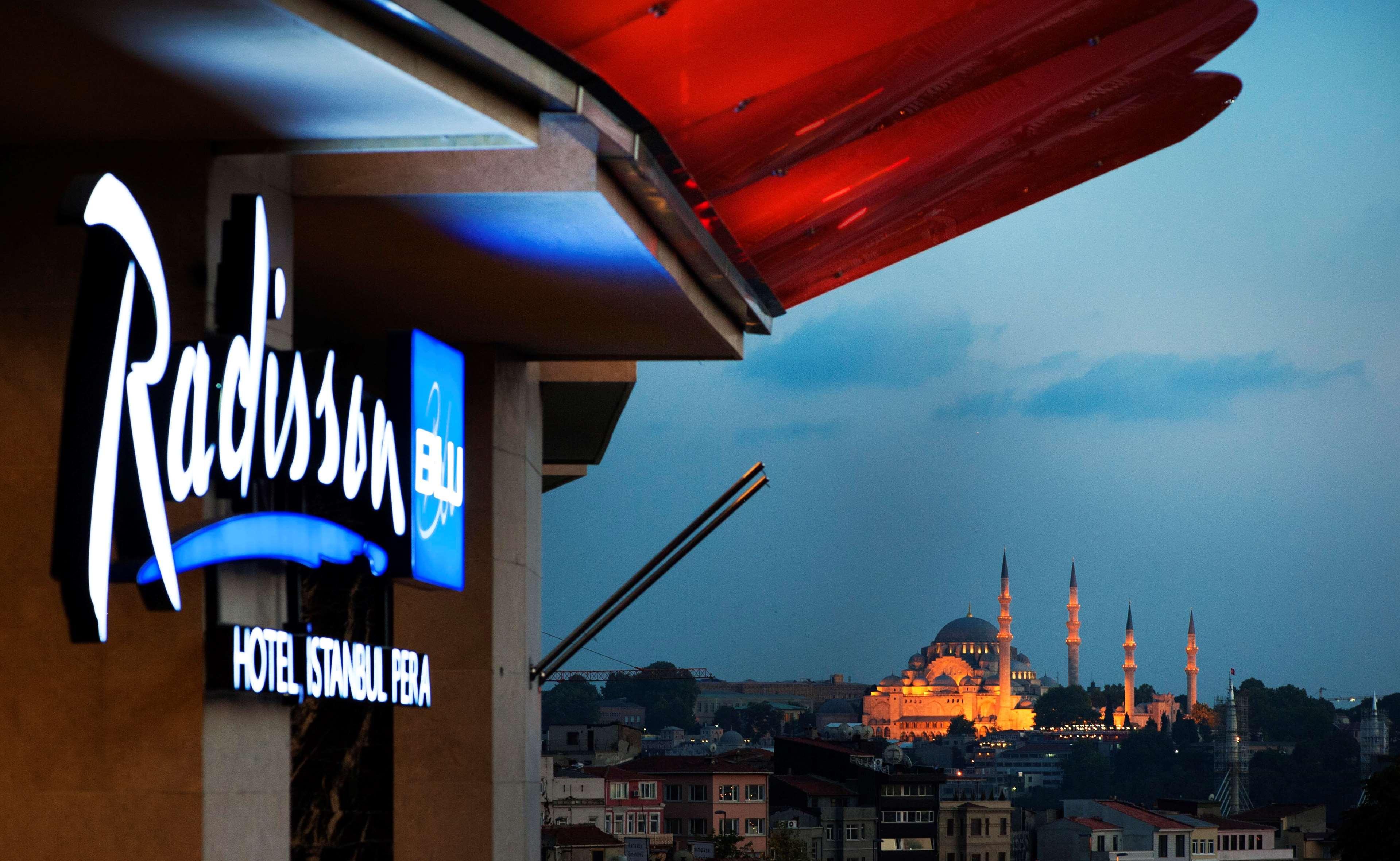 ラディソン ブルー ホテル イスタンブール ペラ エクステリア 写真